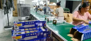 Hand blender manufacturer production line, assembling immersion blenders for ODM orders.